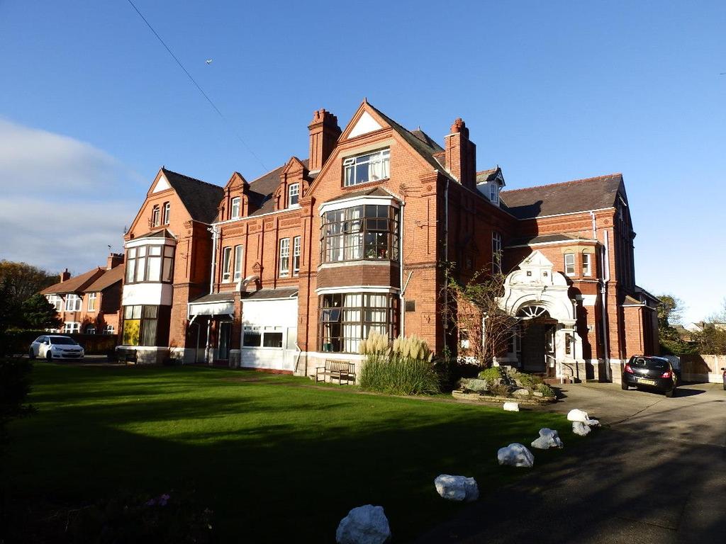 Front Of Bron Haul Care Home